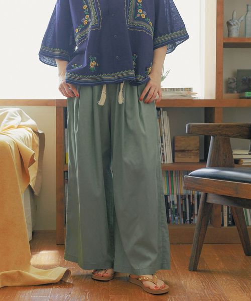 niko and .DRYイージーワイドパンツ カーキ M ウィメンズボトムス ニコアンド 240734 and ST アンドエスティ(旧ドットエスティ) niko and .DRYイージーワイドパンツ カーキ M ウィメンズボトムス ニコアンド 240734 and ST アンドエスティ(旧ドットエスティ)