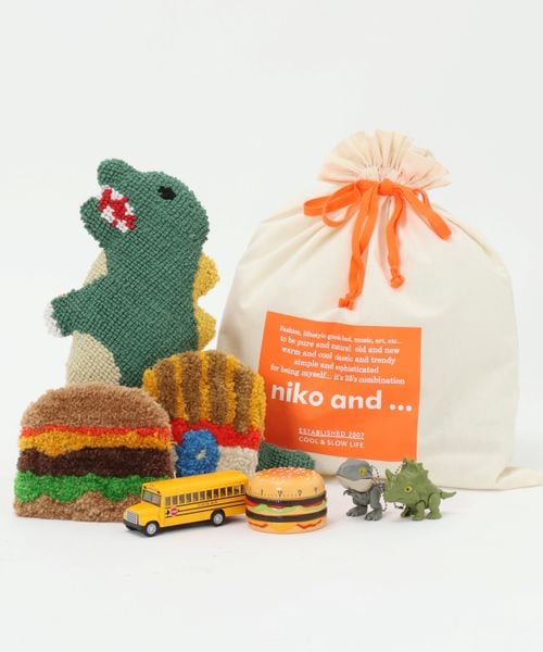 niko and .ニコロゴ巾着バッグ / ギフトバッグ Lサイズ【and ST限定】 バッグ オレンジ ニコアンド 242945 and ST アンドエスティ(旧ドットエスティ) niko and .ニコロゴ巾着バッグ / ギフトバッグ Lサイズ【and ST限定】 バッグ オレンジ ニコアンド 242945 and ST アンドエスティ(旧ドットエスティ)