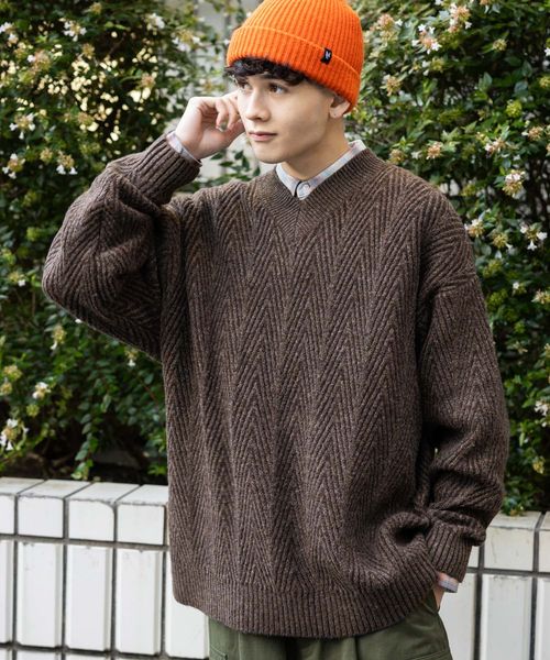 niko and .ヘリンボーンVネックニットプルオーバー ブラウン M メンズインナー ニコアンド 244020 and ST アンドエスティ（旧ドットエスティ）