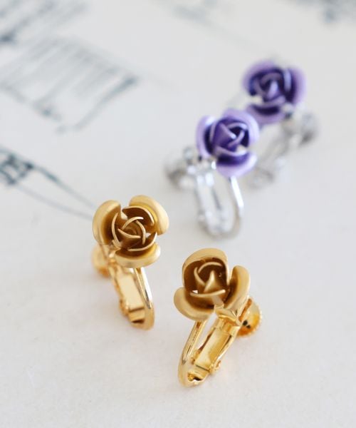niko and .Made in Japan バラモチーフイヤリング イエロー ウィメンズグッズ ニコアンド 289131 and ST アンドエスティ(旧ドットエスティ) niko and .Made in Japan バラモチーフイヤリング イエロー ウィメンズグッズ ニコアンド 289131 and ST アンドエスティ(旧ドットエスティ)