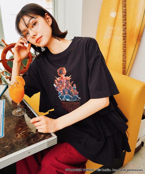 niko and .【STRANGER THINGS】コラボ サイドフリルTシャツ チャコールグレー FREE ウィメンズインナー ニコアンド 290581 and ST アンドエスティ(旧ドットエスティ) niko and .【STRANGER THINGS】コラボ サイドフリルTシャツ チャコールグレー FREE ウィメンズインナー ニコアンド 290581 and ST アンドエスティ(旧ドットエスティ)