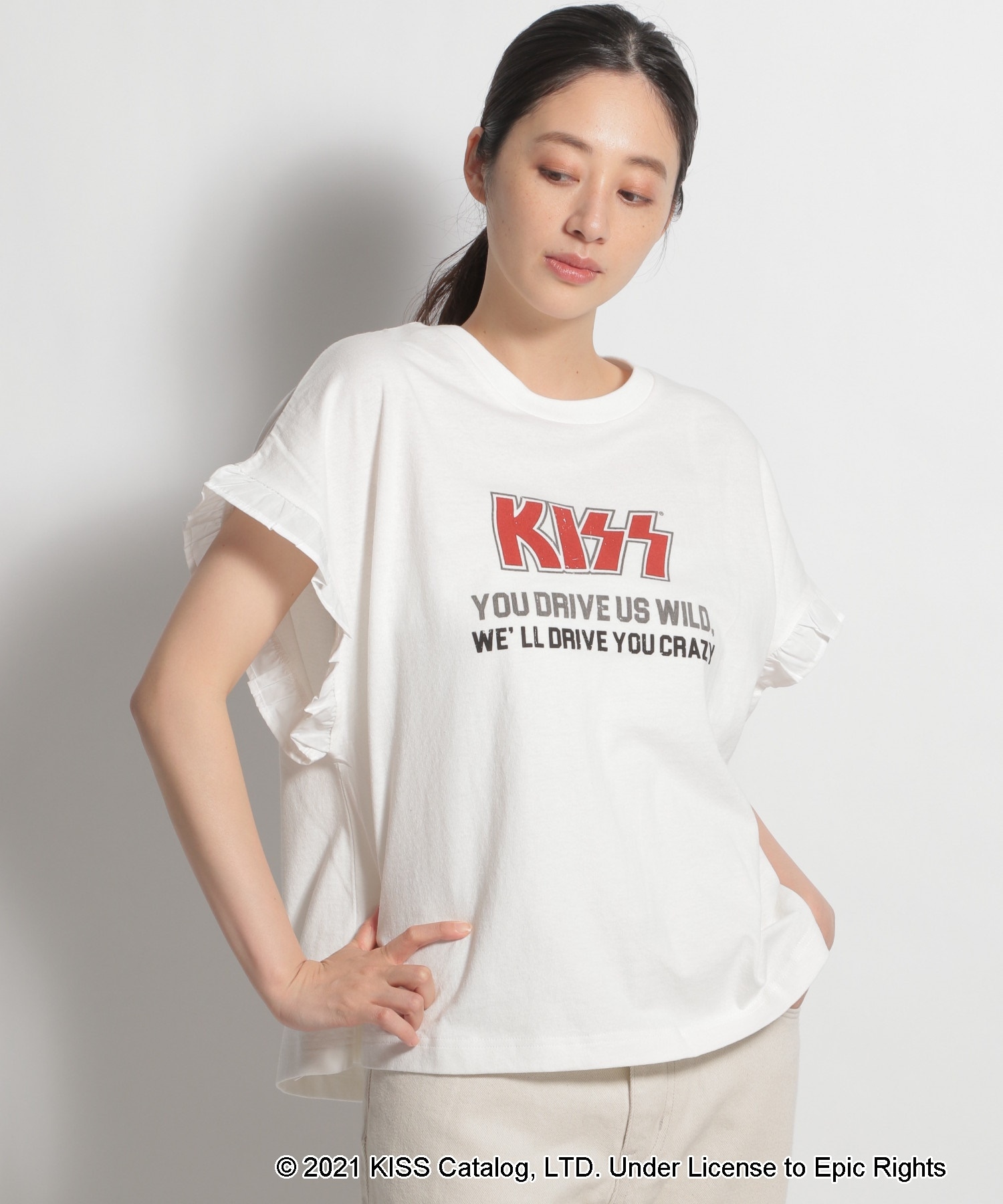 【KISS(キッス)】コラボフリル袖ロックTシャツ F