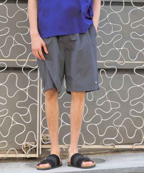 niko and .【Dickies(ディッキーズ)】別注ナイロンショートパンツ チャコールグレー M メンズボトムス ニコアンド 320398 and ST アンドエスティ(旧ドットエスティ) niko and .【Dickies(ディッキーズ)】別注ナイロンショートパンツ チャコールグレー M メンズボトムス ニコアンド 320398 and ST アンドエスティ(旧ドットエスティ)