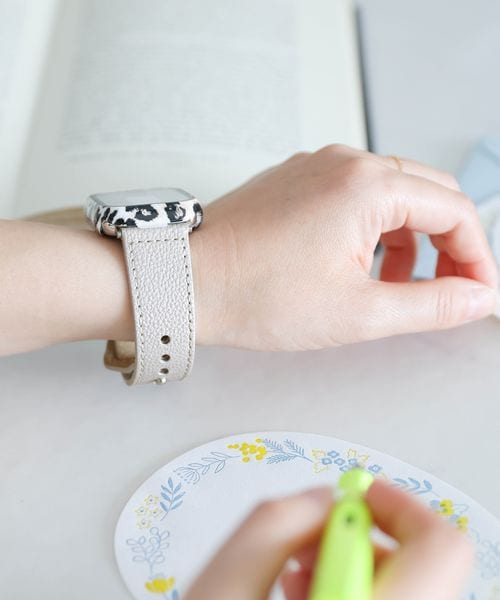 niko and .アップルウォッチラメPUベルト[tiny tiny(ティニーティニー)] ブラウン ｔｉｎｙ ｔｉｎｙ ニコアンド 321131 and ST アンドエスティ（旧ドットエスティ）