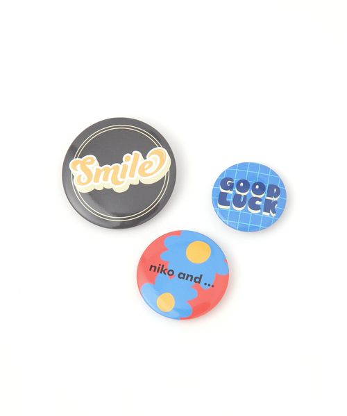 niko and .3SET缶バッチ1 シルバー ウィメンズグッズ ニコアンド 326357 and ST アンドエスティ(旧ドットエスティ) niko and .3SET缶バッチ1 シルバー ウィメンズグッズ ニコアンド 326357 and ST アンドエスティ(旧ドットエスティ)