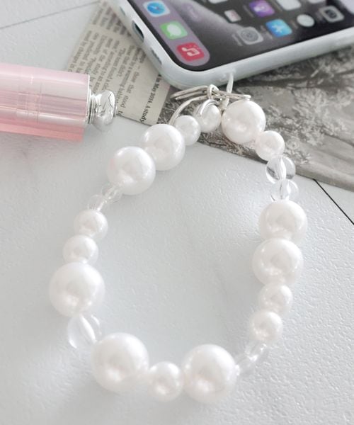 niko and .モチーフビーズストラップ[tiny tiny(ティニーティニー)] ライトグレー ｔｉｎｙ ｔｉｎｙ ニコアンド 450618 and ST アンドエスティ（旧ドットエスティ）