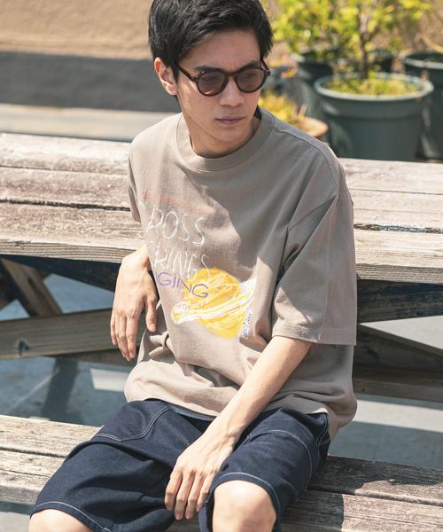 niko and .スペースグラフィックTシャツ ライトベージュ M メンズインナー ニコアンド 492845 and ST アンドエスティ(旧ドットエスティ) niko and .スペースグラフィックTシャツ ライトベージュ M メンズインナー ニコアンド 492845 and ST アンドエスティ(旧ドットエスティ)