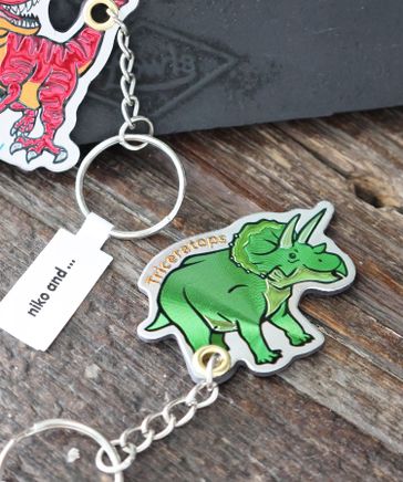 タグ付き未使用品 SAINT LAURENT 恐竜キーホルダー ダイナソー タグ