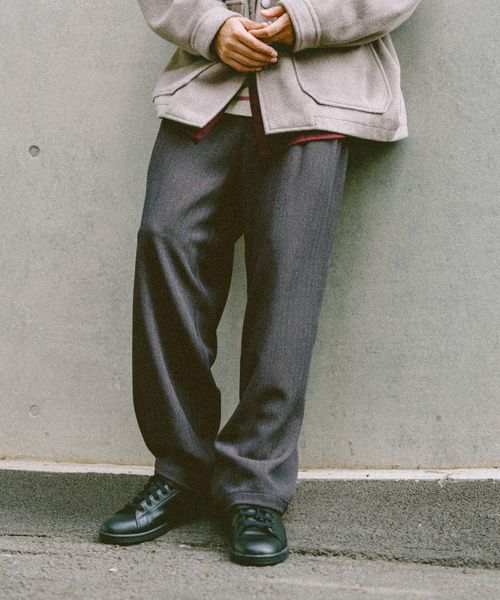 niko and .【北村匠海さん着用アイテム】ヘリンボーンワイドパンツ チャコールグレー M メンズボトムス ニコアンド 568998 and ST アンドエスティ(旧ドットエスティ) niko and .【北村匠海さん着用アイテム】ヘリンボーンワイドパンツ チャコールグレー M メンズボトムス ニコアンド 568998 and ST アンドエスティ(旧ドットエスティ)