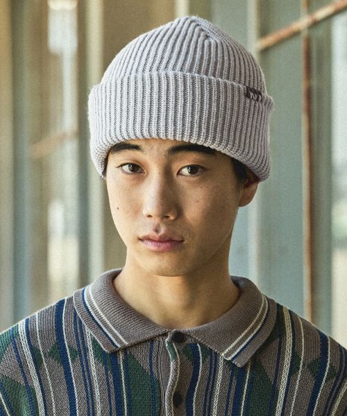 niko and .フェイクレザーパッチニットワッチ ライトグレー FREE メンズグッズ ニコアンド 572947 and ST アンドエスティ（旧ドットエスティ）