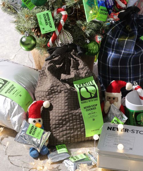 niko and .[NEVER-STOP COOKIES] 巾着 バッグ ライトベージュ ニコアンド 577719 and ST アンドエスティ（旧ドットエスティ）