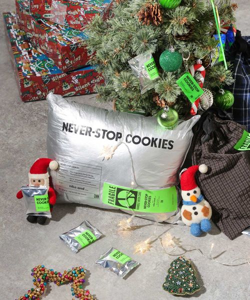 niko and .[NEVER-STOP COOKIES] クッション インテリアファブリック グレー ニコアンド 577721 and ST アンドエスティ（旧ドットエスティ）