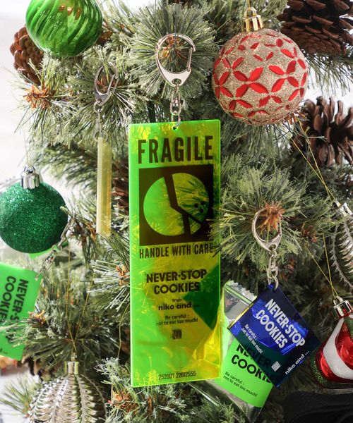 niko and .[NEVER-STOP COOKIES] キーホルダーL ステーショナリー イエロー ニコアンド 577743 and ST アンドエスティ（旧ドットエスティ）