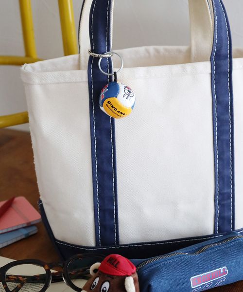 niko and .【BILLY(ビリー)】ボールキーホルダー BILLY ホワイト ニコアンド 594348 and ST アンドエスティ（旧ドットエスティ）