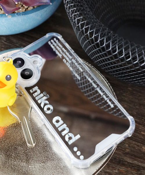 niko and .ニコロゴミラーiPhoneケース(16) ガジェット グレー ニコアンド 598785 and ST アンドエスティ(旧ドットエスティ) niko and .ニコロゴミラーiPhoneケース(16) ガジェット グレー ニコアンド 598785 and ST アンドエスティ(旧ドットエスティ)