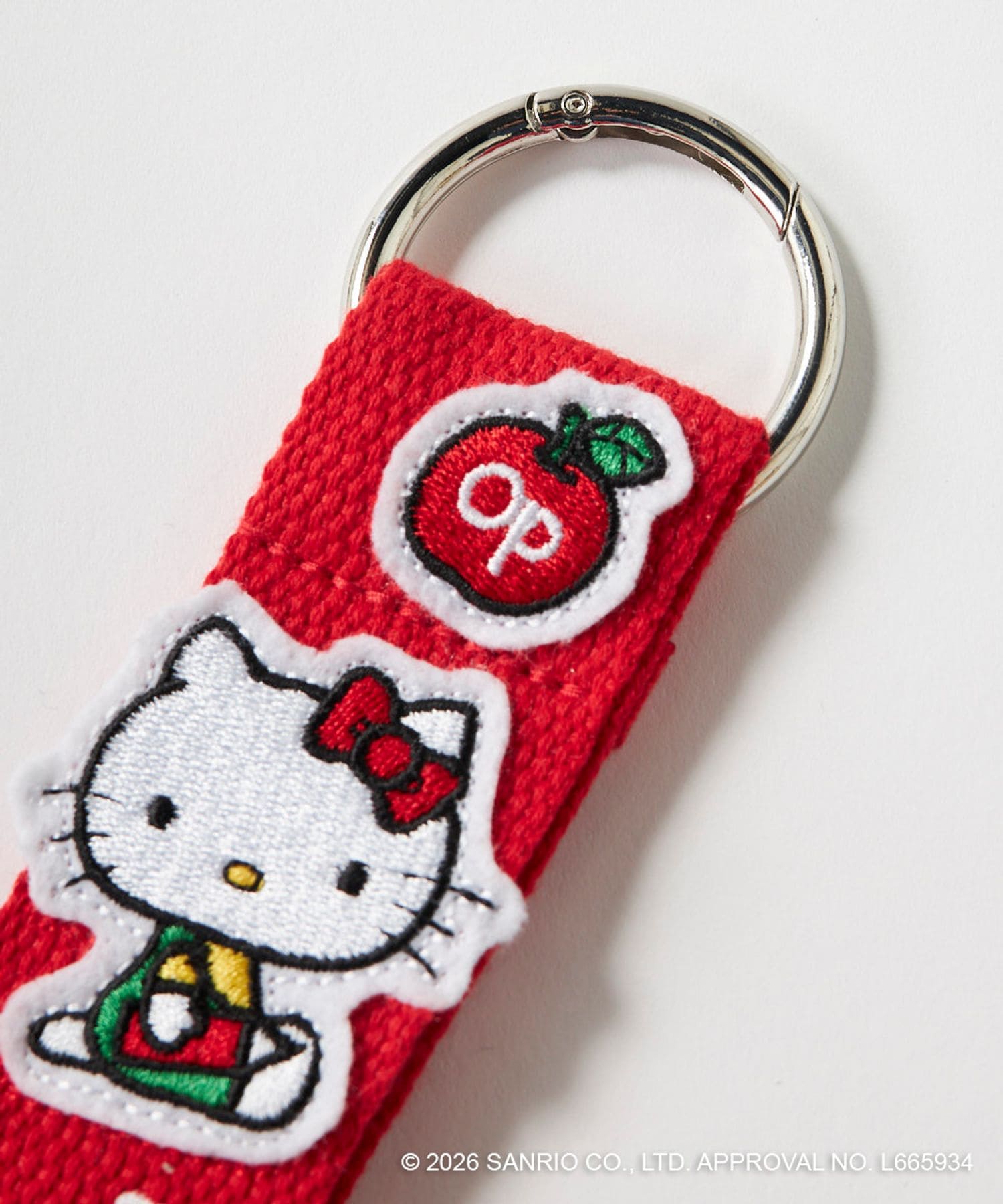 and ST 공식몰 Ocean Pacific×HELLO KITTY 워펜 백 체임 상세 이미지 18