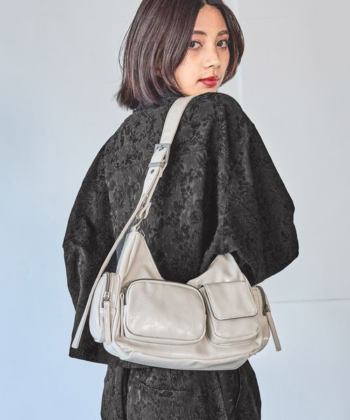 PAGEBOY 【再入荷&WEB限定新色あり】アウトポケットBAG オフホワイト ウィメンズグッズ ページボーイ 142875 and ST アンドエスティ(旧ドットエスティ) PAGEBOY 【再入荷&WEB限定新色あり】アウトポケットBAG オフホワイト ウィメンズグッズ ページボーイ 142875 and ST アンドエスティ(旧ドットエスティ)