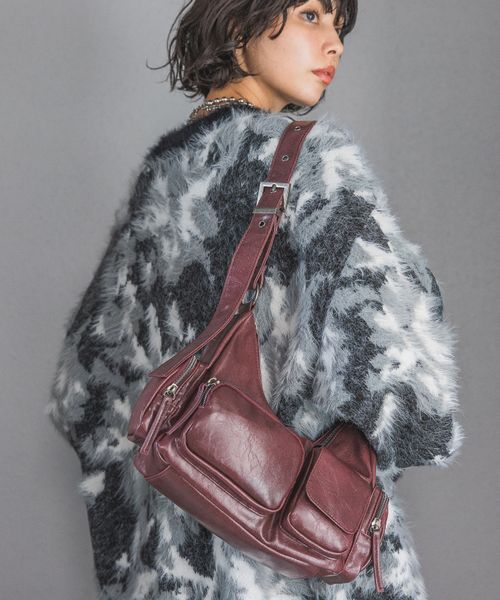 PAGEBOY 【再入荷&WEB限定新色あり】アウトポケットBAG ボルドー ウィメンズグッズ ページボーイ 142875 and ST アンドエスティ(旧ドットエスティ) PAGEBOY 【再入荷&WEB限定新色あり】アウトポケットBAG ボルドー ウィメンズグッズ ページボーイ 142875 and ST アンドエスティ(旧ドットエスティ)