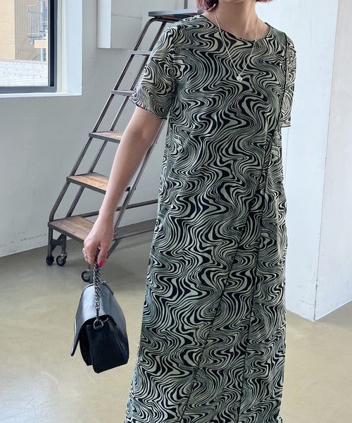 ジオメトガラメッシュワンピース 公式 ページボーイ Pageboy 通販