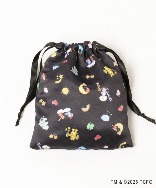 PAGEBOY 【ケアベア×PAGEBOY】リバーシブル巾着 ブラック ウィメンズグッズ ページボーイ 326755 and ST アンドエスティ(旧ドットエスティ) PAGEBOY 【ケアベア×PAGEBOY】リバーシブル巾着 ブラック ウィメンズグッズ ページボーイ 326755 and ST アンドエスティ(旧ドットエスティ)