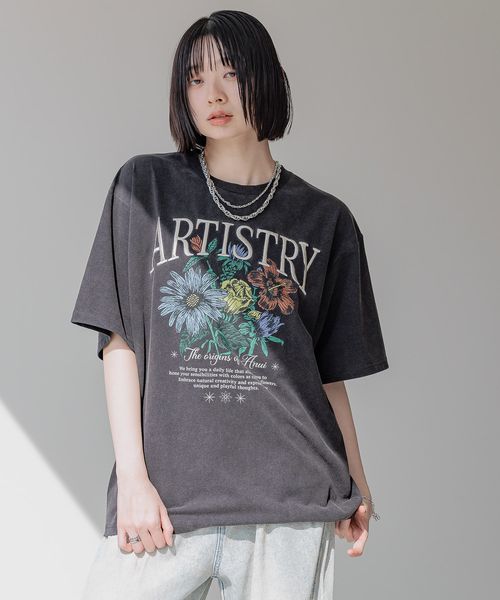 PAGEBOY 【Anui/2サイズ展開】ダークフラワーTシャツ【一部追加予約】 ブラック Anui ページボーイ 411914 and ST アンドエスティ(旧ドットエスティ) PAGEBOY 【Anui/2サイズ展開】ダークフラワーTシャツ【一部追加予約】 ブラック Anui ページボーイ 411914 and ST アンドエスティ(旧ドットエスティ)