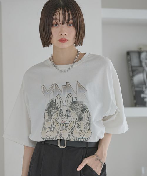 PAGEBOY 【Anui/2サイズ展開】ビンテージロックヤンキーラビットTシャツ オフホワイト Anui ページボーイ 490279 and ST アンドエスティ(旧ドットエスティ) PAGEBOY 【Anui/2サイズ展開】ビンテージロックヤンキーラビットTシャツ オフホワイト Anui ページボーイ 490279 and ST アンドエスティ(旧ドットエスティ)