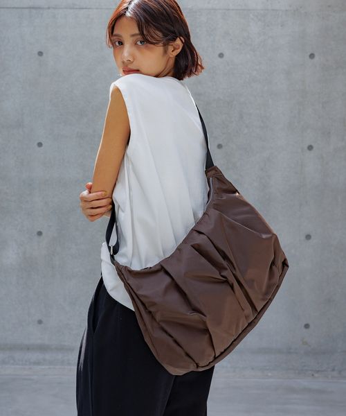 PAGEBOY タックショルダーBAG その他2 ウィメンズグッズ ページボーイ 494389 and ST アンドエスティ(旧ドットエスティ) PAGEBOY タックショルダーBAG その他2 ウィメンズグッズ ページボーイ 494389 and ST アンドエスティ(旧ドットエスティ)