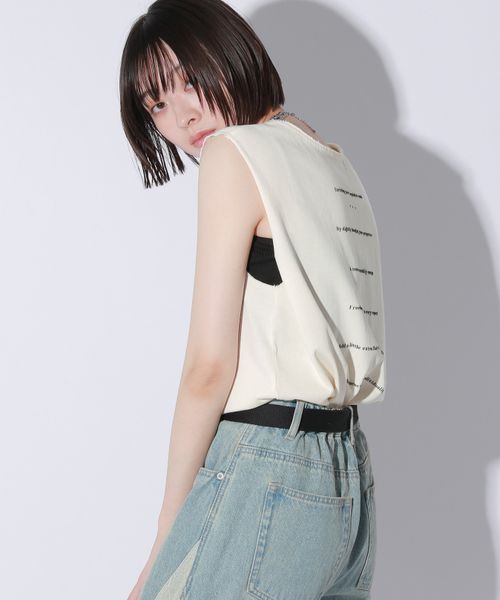 PAGEBOY 【Anui/2サイズ展開】ロゴルーズノースリーブTシャツ ベージュ Anui ページボーイ 494396 and ST アンドエスティ(旧ドットエスティ) PAGEBOY 【Anui/2サイズ展開】ロゴルーズノースリーブTシャツ ベージュ Anui ページボーイ 494396 and ST アンドエスティ(旧ドットエスティ)