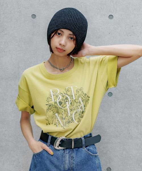 PAGEBOY ボタニカルシシュウTシャツ グリーン FREE ウィメンズインナー ページボーイ 495575 and ST アンドエスティ(旧ドットエスティ) PAGEBOY ボタニカルシシュウTシャツ グリーン FREE ウィメンズインナー ページボーイ 495575 and ST アンドエスティ(旧ドットエスティ)