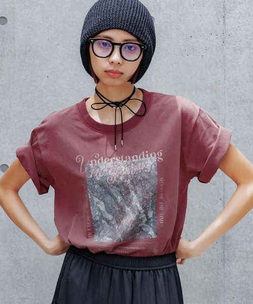 PAGEBOY クラックフォトTシャツ レッド FREE ウィメンズインナー ページボーイ 573016 and ST アンドエスティ(旧ドットエスティ) PAGEBOY クラックフォトTシャツ レッド FREE ウィメンズインナー ページボーイ 573016 and ST アンドエスティ(旧ドットエスティ)
