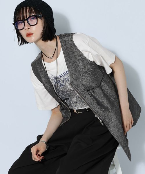 PAGEBOY 【WEB限定】DAILY ZIPロングベスト チャコールグレー FREE ウィメンズインナー ページボーイ 574830 and ST アンドエスティ(旧ドットエスティ) PAGEBOY 【WEB限定】DAILY ZIPロングベスト チャコールグレー FREE ウィメンズインナー ページボーイ 574830 and ST アンドエスティ(旧ドットエスティ)