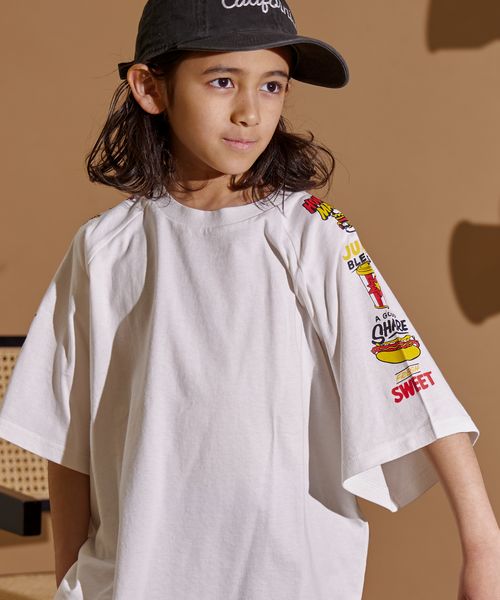 pairmanon 【PAIRMANON STREET】ラグラン 袖 プリント 半袖 Tシャツ オフホワイト ボーイズインナー_PS ペアマノン 282501 and ST アンドエスティ(旧ドットエスティ) pairmanon 【PAIRMANON STREET】ラグラン 袖 プリント 半袖 Tシャツ オフホワイト ボーイズインナー_PS ペアマノン 282501 and ST アンドエスティ(旧ドットエスティ)