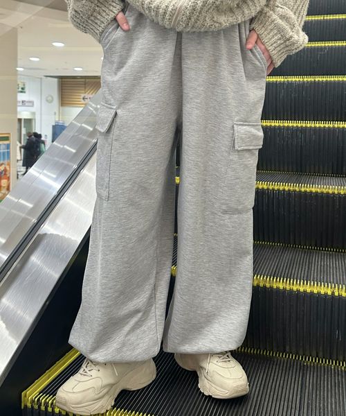 pairmanon 【shrita】ボリュームワイドスウェットカーゴパンツ ライトグレー L Jr_girlsボトムス_SR ペアマノン 319107 and ST アンドエスティ(旧ドットエスティ) pairmanon 【shrita】ボリュームワイドスウェットカーゴパンツ ライトグレー L Jr_girlsボトムス_SR ペアマノン 319107 and ST アンドエスティ(旧ドットエスティ)