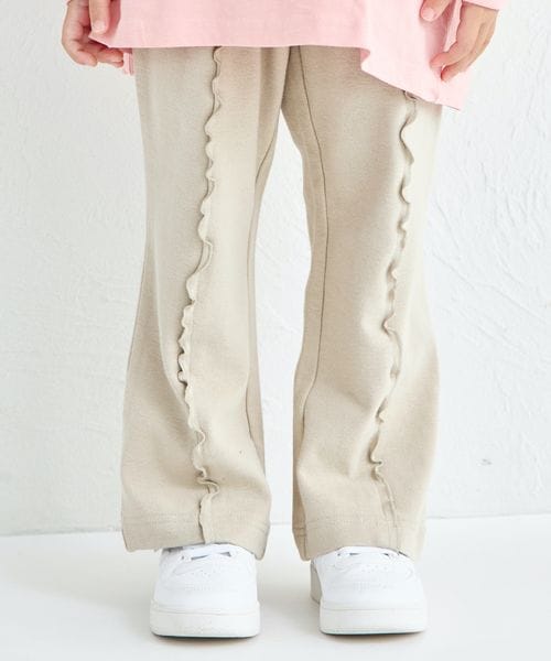 pairmanon 【新色追加】ストレッチ素材 メロー フレアパンツ ライトベージュ ガールズボトムス_PM ペアマノン 325952 and ST アンドエスティ(旧ドットエスティ) pairmanon 【新色追加】ストレッチ素材 メロー フレアパンツ ライトベージュ ガールズボトムス_PM ペアマノン 325952 and ST アンドエスティ(旧ドットエスティ)