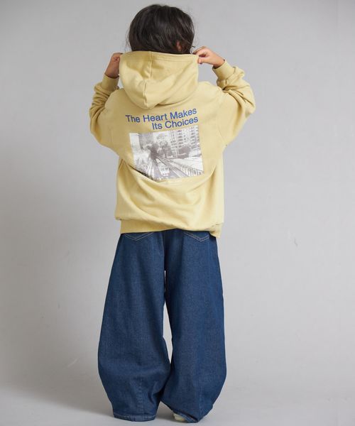 pairmanon 裏毛 スウェット アソートプリント パーカー【PAIRMANON STREET】 イエロー ボーイズインナー_PS ペアマノン 597447 and ST アンドエスティ(旧ドットエスティ) pairmanon 裏毛 スウェット アソートプリント パーカー【PAIRMANON STREET】 イエロー ボーイズインナー_PS ペアマノン 597447 and ST アンドエスティ(旧ドットエスティ)