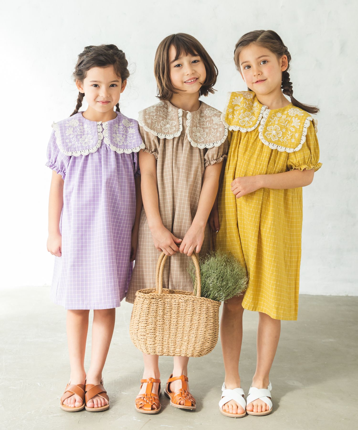 Amaia 花柄 ワンピース 3y（BABY PINK HOUSE 赤 重苦しく