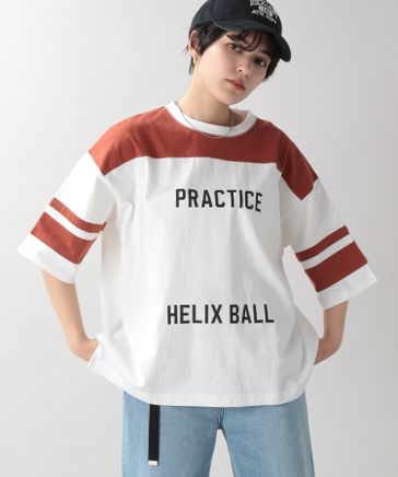 【WOMENS】フットボールプリントTシャツ