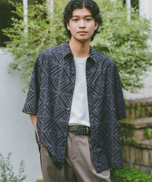 RAGEBLUE <接触冷感>総柄プリントシアーシャツ ブラック M メンズインナー レイジブルー 289773 and ST アンドエスティ(旧ドットエスティ) RAGEBLUE <接触冷感>総柄プリントシアーシャツ ブラック M メンズインナー レイジブルー 289773 and ST アンドエスティ(旧ドットエスティ)