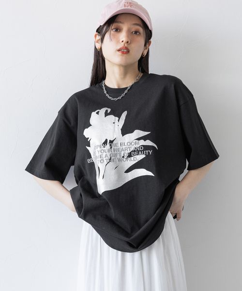 RAGEBLUE 【WOMENS】フラワーモチーフ/箔プリント刺繍Tシャツ ブラック FREE ウィメンズインナー レイジブルー 417144 and ST アンドエスティ(旧ドットエスティ) RAGEBLUE 【WOMENS】フラワーモチーフ/箔プリント刺繍Tシャツ ブラック FREE ウィメンズインナー レイジブルー 417144 and ST アンドエスティ(旧ドットエスティ)