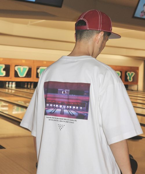 RAGEBLUE 【Sasazuka Bowl】笹塚ボウルコラボプリントTシャツ ホワイト M メンズインナー レイジブルー 499192 and ST アンドエスティ(旧ドットエスティ) RAGEBLUE 【Sasazuka Bowl】笹塚ボウルコラボプリントTシャツ ホワイト M メンズインナー レイジブルー 499192 and ST アンドエスティ(旧ドットエスティ)