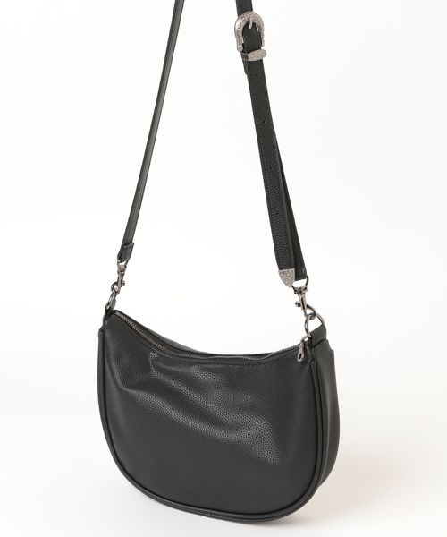 RAGEBLUE ウエスタンバックル/ラウンドミニショルダーバッグ ブラック FREE メンズグッズ レイジブルー 577328 and ST アンドエスティ(旧ドットエスティ) RAGEBLUE ウエスタンバックル/ラウンドミニショルダーバッグ ブラック FREE メンズグッズ レイジブルー 577328 and ST アンドエスティ(旧ドットエスティ)