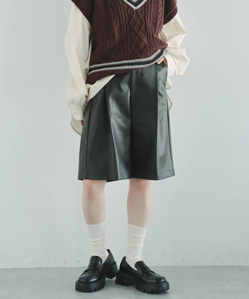 RAGEBLUE 【WOMENS】タックハーフパンツ/セットアップ対応 ブラック FREE ウィメンズボトムス レイジブルー 591251 and ST アンドエスティ(旧ドットエスティ) RAGEBLUE 【WOMENS】タックハーフパンツ/セットアップ対応 ブラック FREE ウィメンズボトムス レイジブルー 591251 and ST アンドエスティ(旧ドットエスティ)