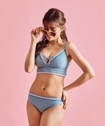 【42】美品 BIKI ビキ シルク100% アンサンブル ニット グリーン カラースキームニットクロッシェブラビキニ【Beach Queen（ビーチ