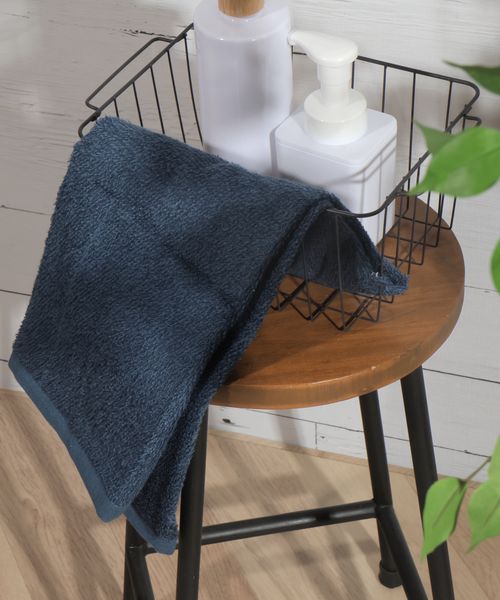 studio CLIP バンブーフェイスタオル《HOUSEHOLD GOODS》 ハウスキーピング ネイビー FREE スタジオクリップ 128361 and ST アンドエスティ(旧ドットエスティ) studio CLIP バンブーフェイスタオル《HOUSEHOLD GOODS》 ハウスキーピング ネイビー FREE スタジオクリップ 128361 and ST アンドエスティ(旧ドットエスティ)