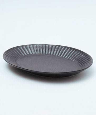 daily CLIP】美濃焼 削ぎ目オーバルプレートL | [公式]スタディオ