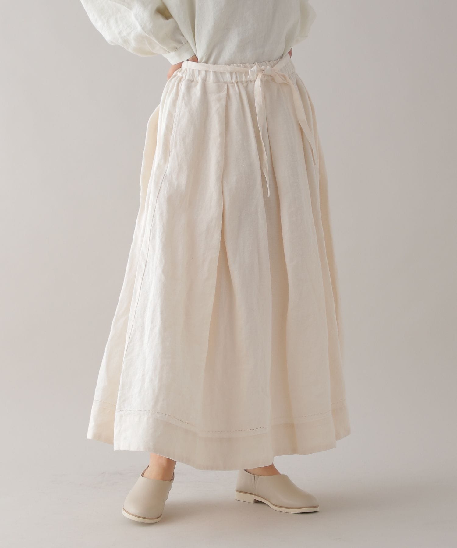 《 LUEUF・ルフ 》麻 リネン100% 裏地付き ドット刺繍 ロングスカート