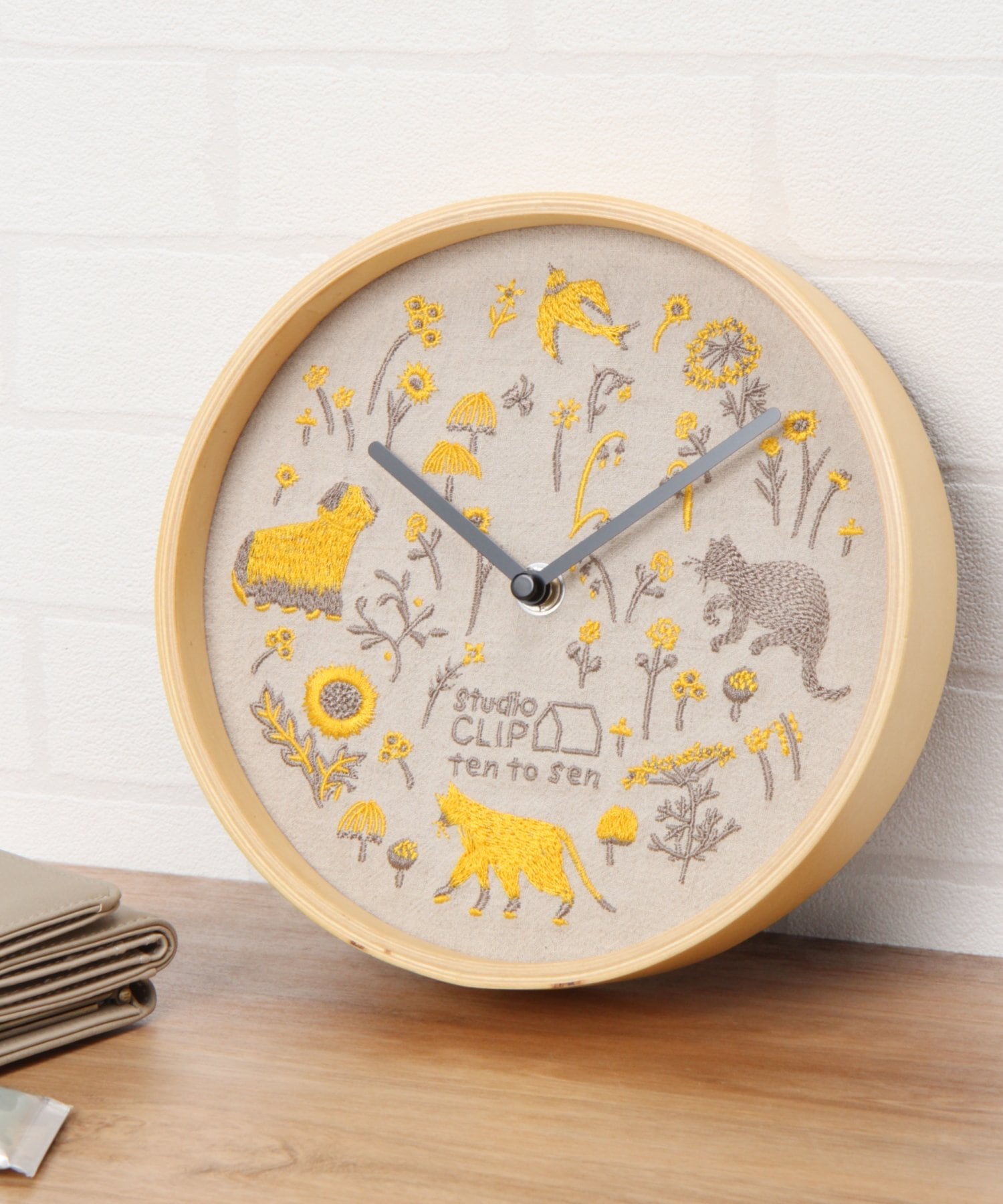 スタジオ クリップ WALL CLOCK - インテリア時計