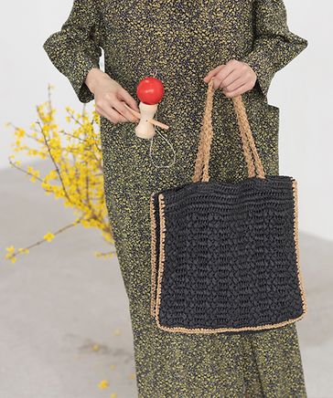 《キナリノ掲載商品》【kazumiさんコラボ】世界のトリップクローゼット手編みバッグ