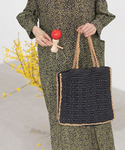 《キナリノ掲載商品》【kazumiさんコラボ】世界のトリップクローゼット手編みバッグ F