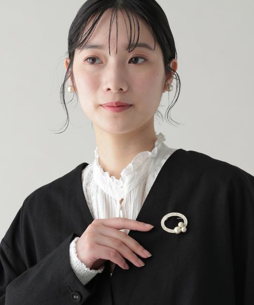 studio CLIP 《natural by clip》リングコットンパールブローチ ホワイト FREE Natural by CLIP スタジオクリップ 291351 and ST アンドエスティ(旧ドットエスティ) studio CLIP 《natural by clip》リングコットンパールブローチ ホワイト FREE Natural by CLIP スタジオクリップ 291351 and ST アンドエスティ(旧ドットエスティ)
